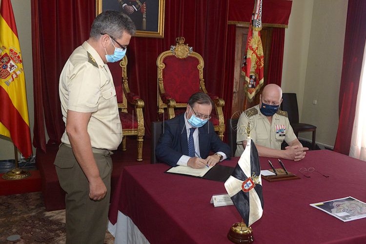 firma-concesion-hospital-militar-3