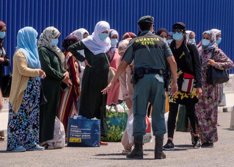guardia-civil-operativo-reotrno-temporeras-marroquies