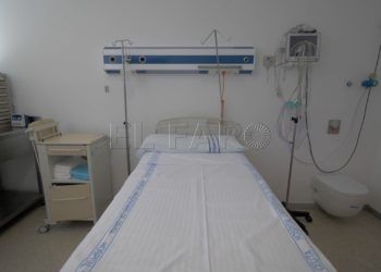 habitacion-hospital-cama-vacia