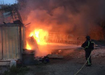 incendio-chatarra-tarajal-5