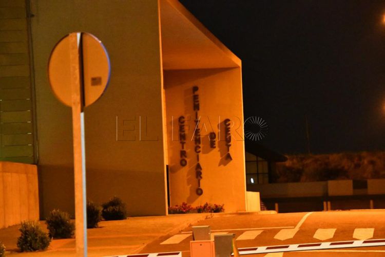 prision-mendizabal-noche