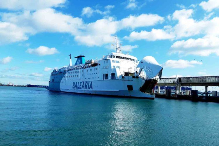 barco-balearia-repatriacion