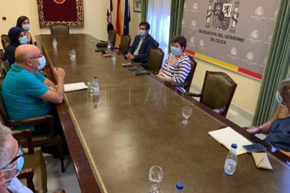 delegacion-gobierno-reunion-curso-escolar