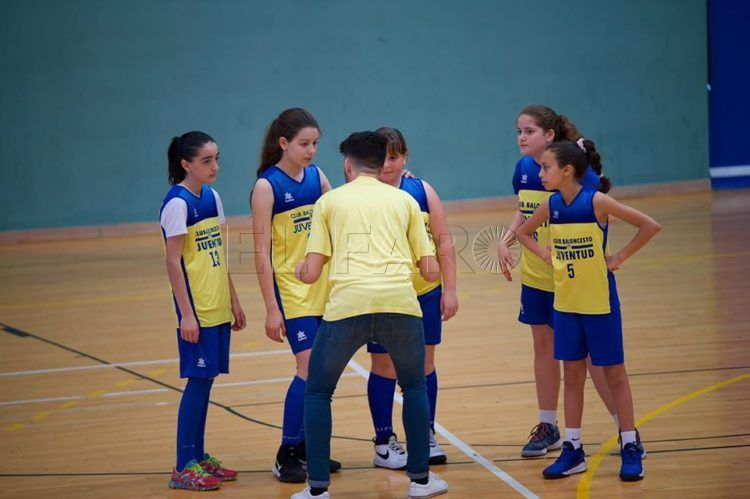 escuela-baloncesto-juventud-liga-estrecho
