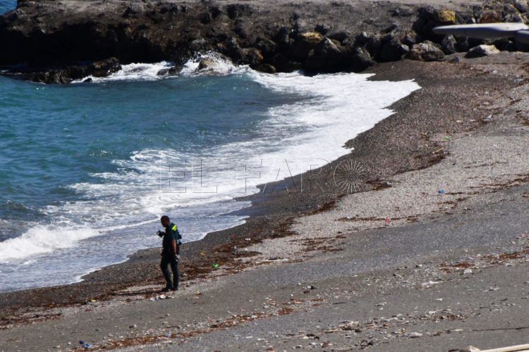 guardia-civil-playa-valla