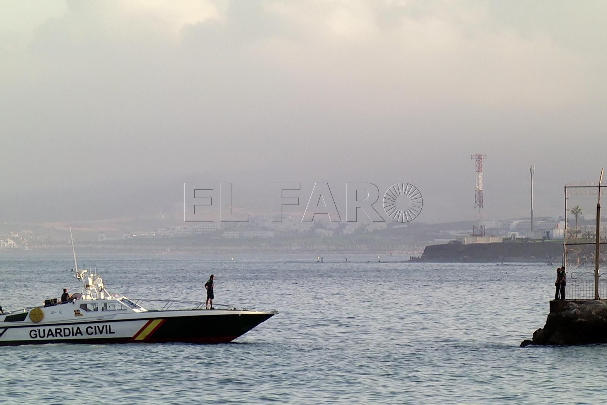 mujer-atrapada-escapa-tarajal-2