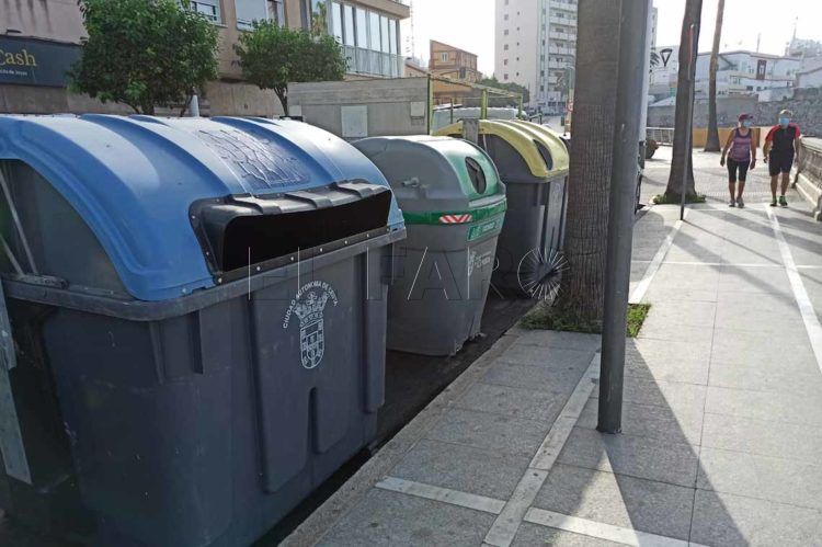 nuevos-contenedores-playa-ribera-antivandalismo