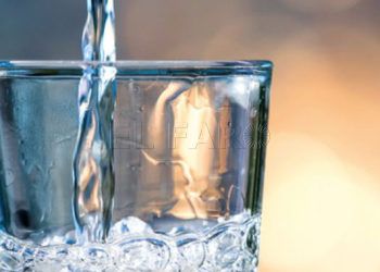 agua-potable-vaso