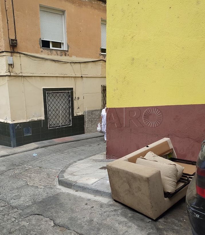 basura-calle-machado-tetuan-2