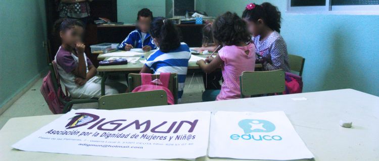 digmun-aula-clases-mena