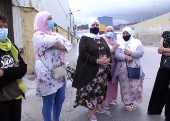 nave-tarajal-inmigrantes-20
