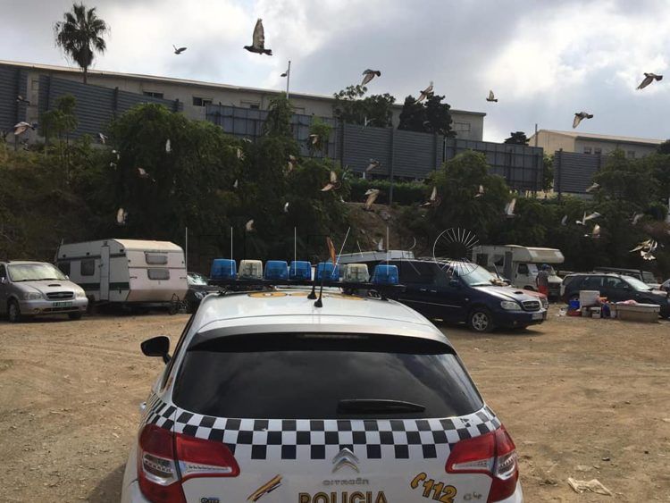 policia-local-vehiculos-dormitorio-marroquies-1