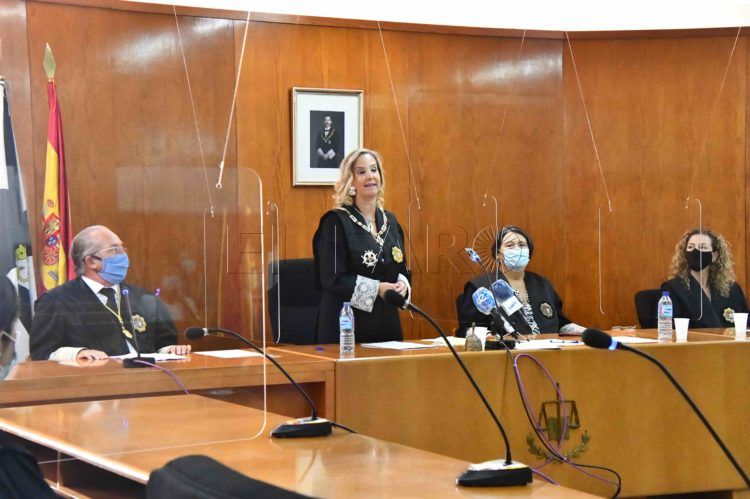 silvia-rojas-maestro-fiscales-relevo-272