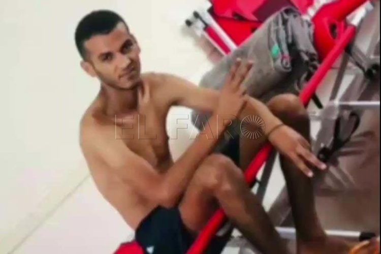 ali-joven-marroqui-cruza-nado-ceuta