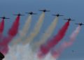 avion-bandera-españa-desfile-fiesta-nacional
