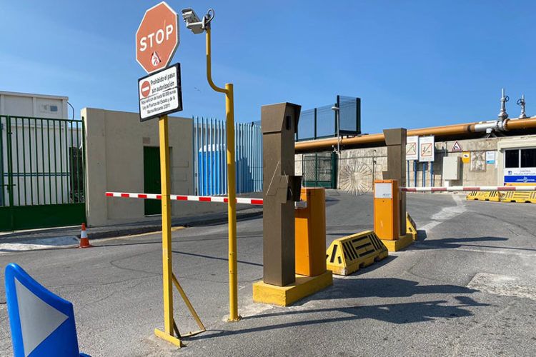 control-seguridad-puerto-dique-levante