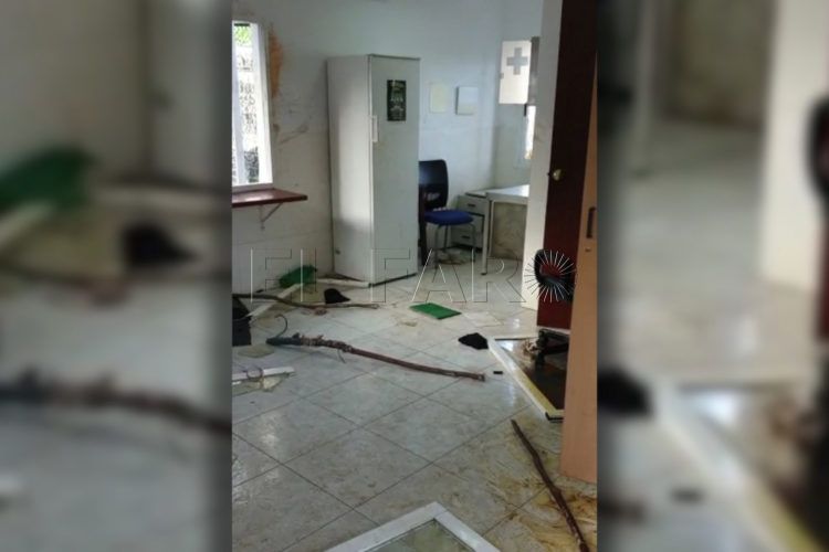 destrozos-puesto-guardia-civil-155-inmigrantes