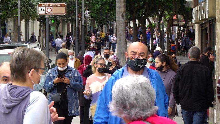 gente-paseos-centro-coronavirus-2