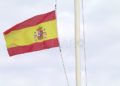 izado-bandera-fiesta-nacional-12