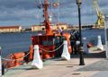 magrebies-balsa-salvamento-atria-guardia-civil-cruz-roja-muelle-1