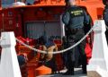 magrebies-balsa-salvamento-atria-guardia-civil-cruz-roja-muelle-3