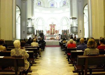misa-san-daniel-patron-coronavirus-12