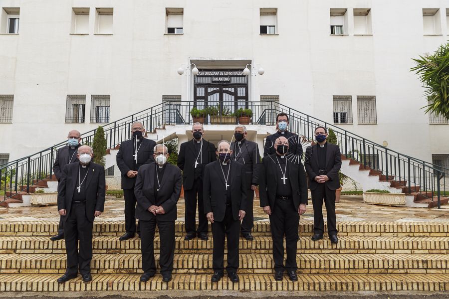 obispos-sur-asamblea