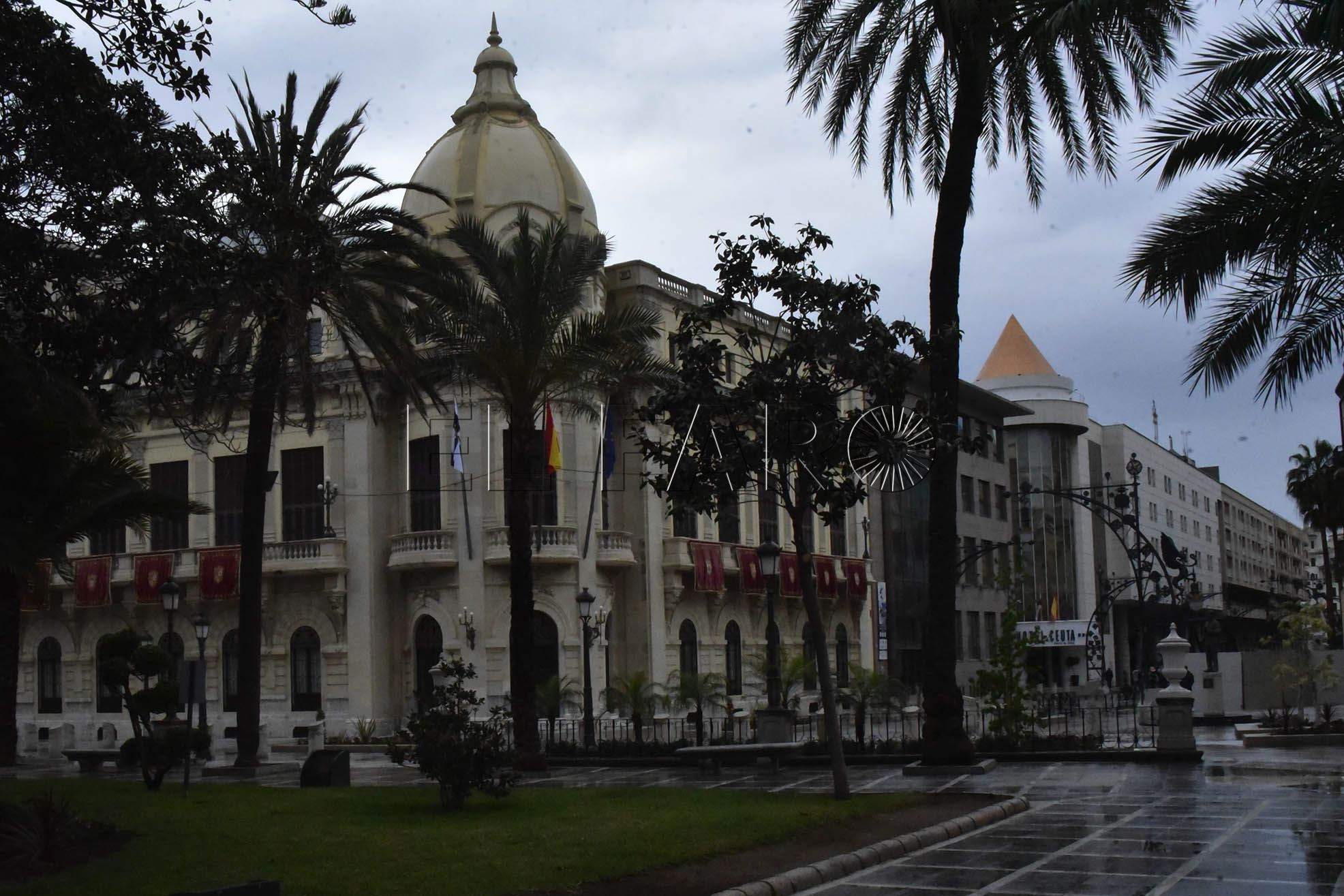 ayuntamiento-plaza-africa-vista-generica
