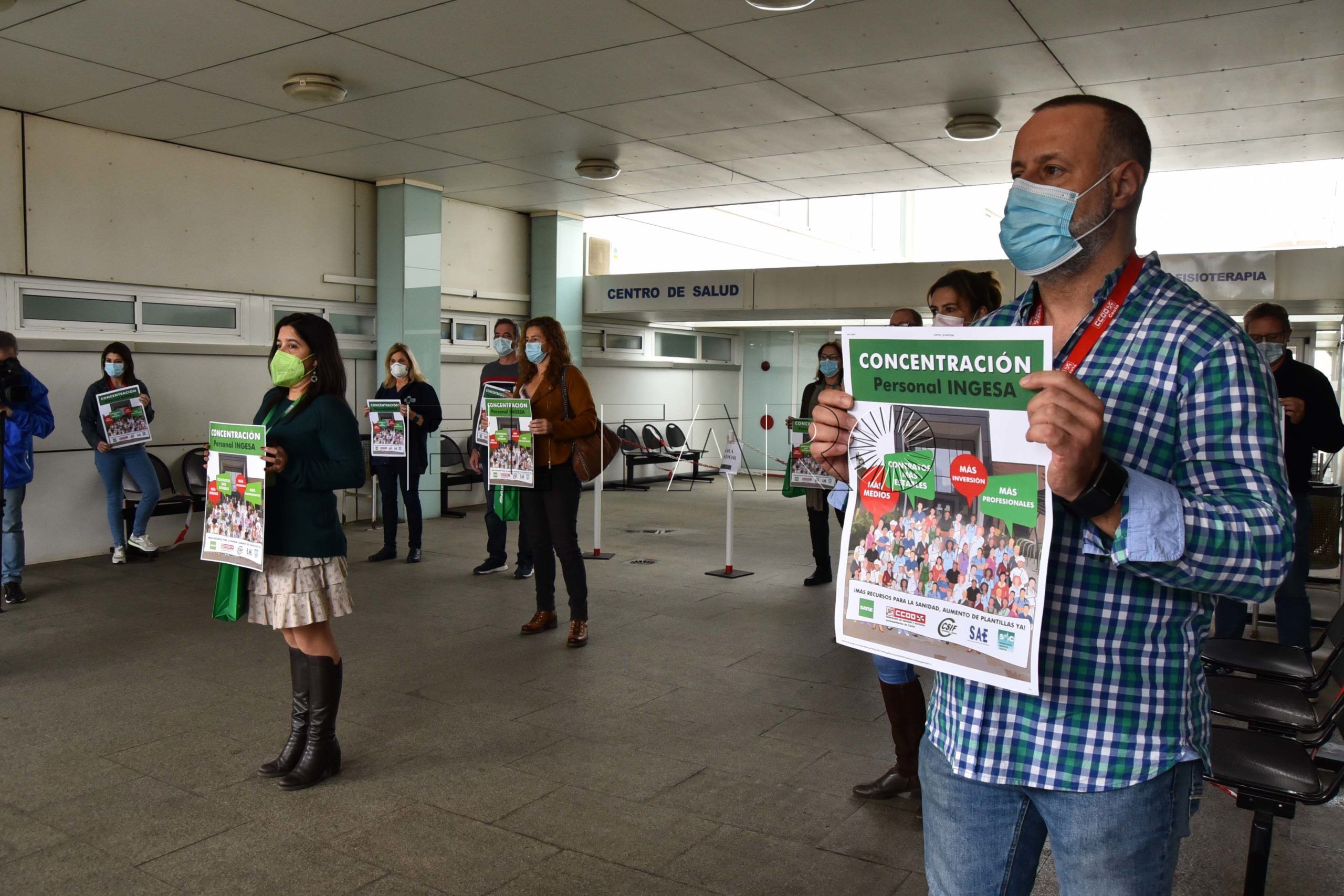 protesta-sanitarios-centro-salud-otero