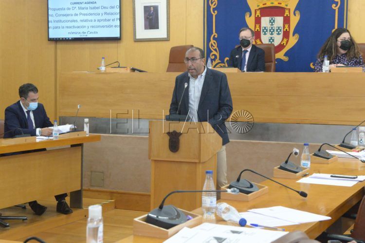 caballas-mohamed-ali-pleno-economia