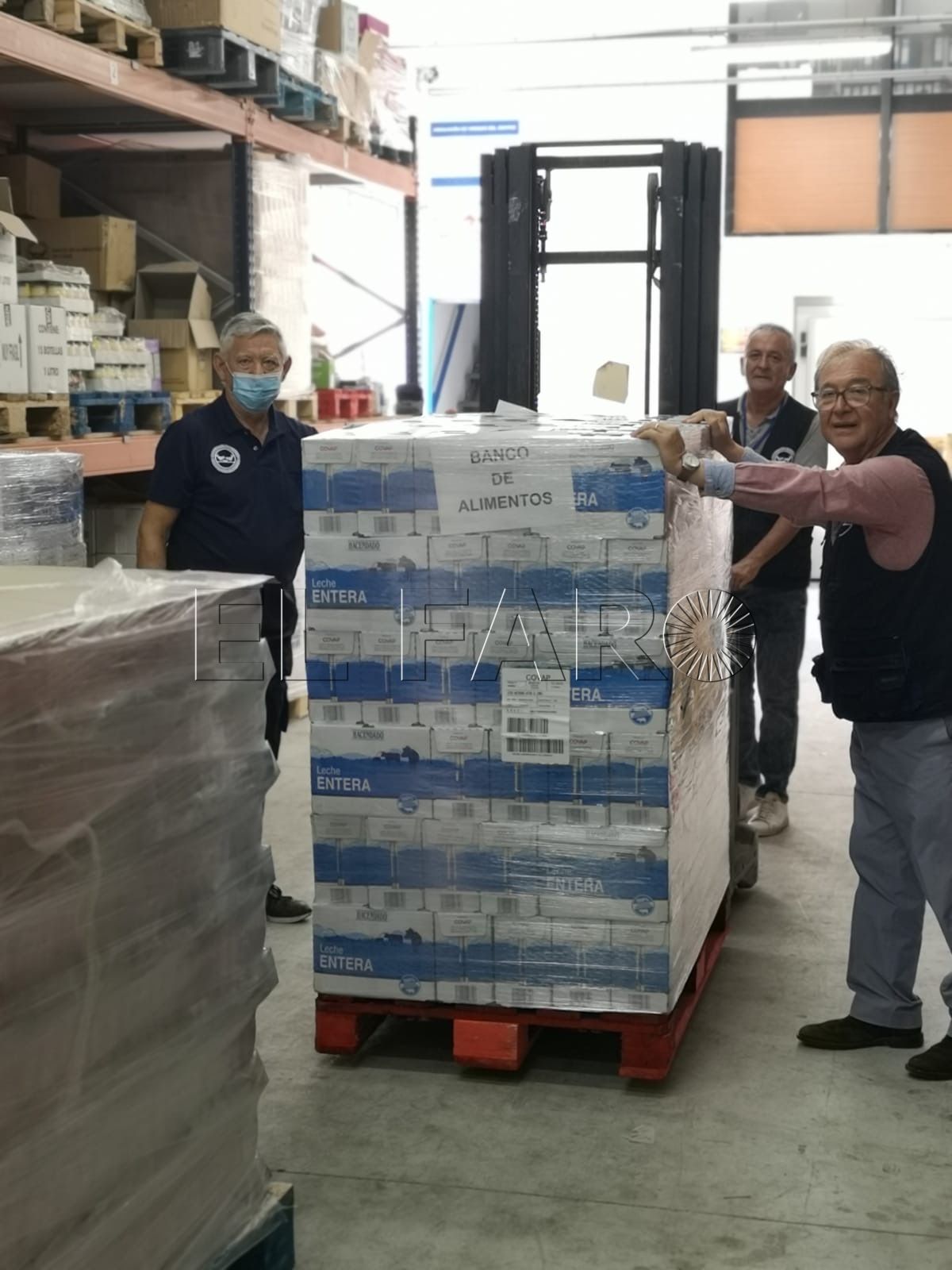 mercadona-entrega-productos-banco-alimentos-2