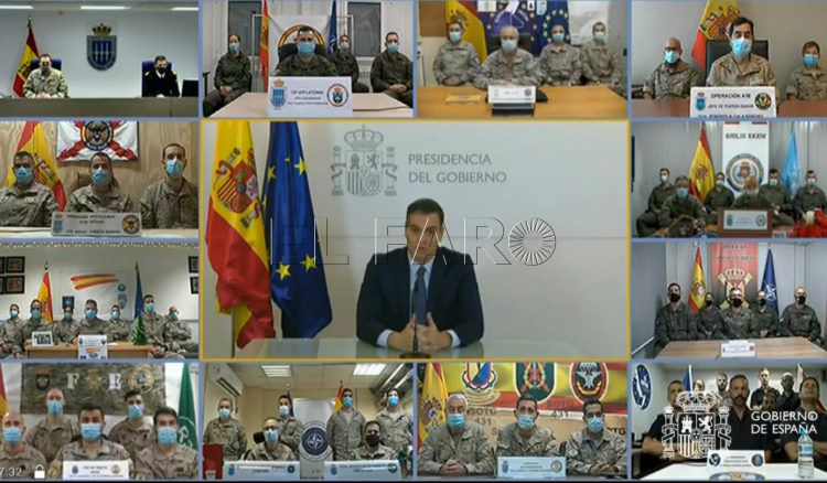 presidente-navidad-militares