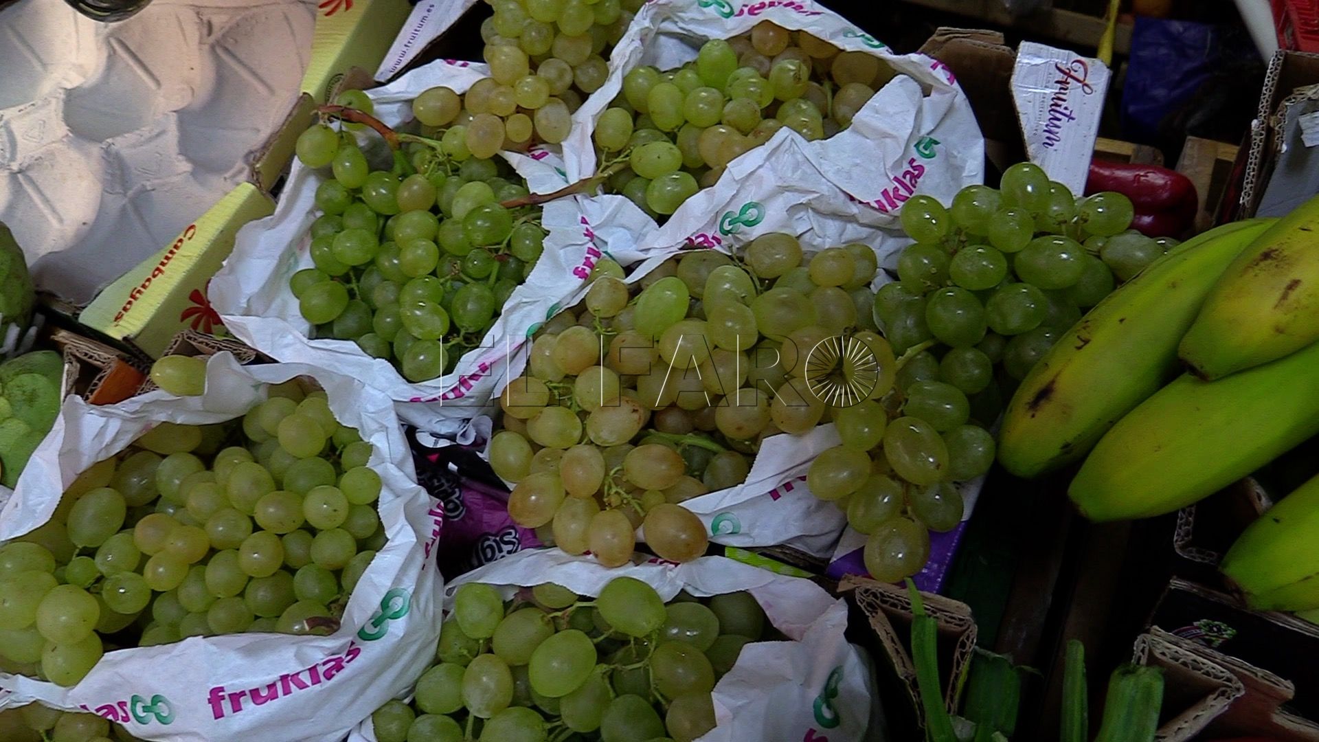 uvas-mercado-nochevieja-cena-8