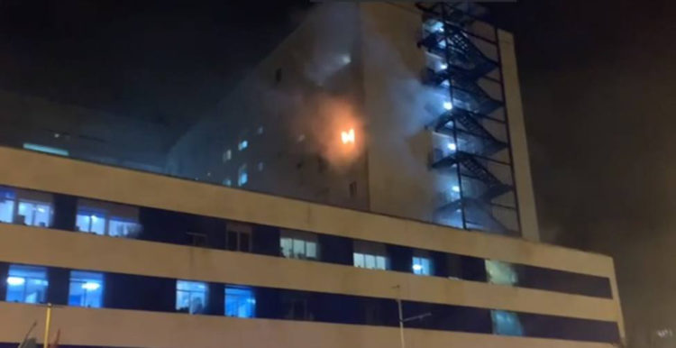 hospital-puerta-mar-cadiz-fuego