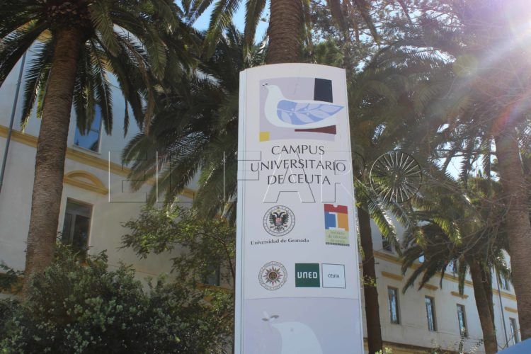 campus-universitario-ceuta-fachada