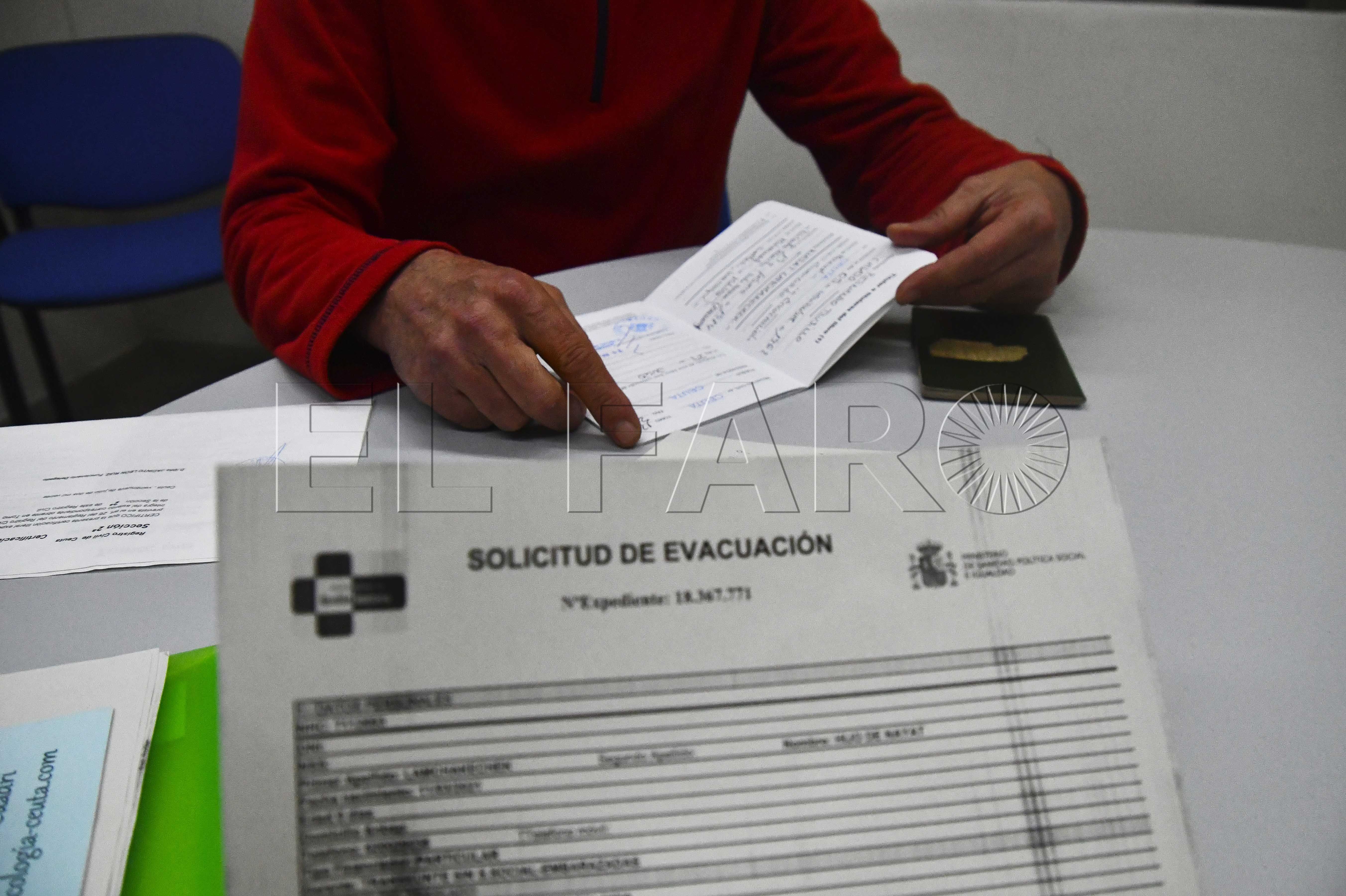 denuncia-bebe-evacuado-cadiz-sin-madre-papeles-2