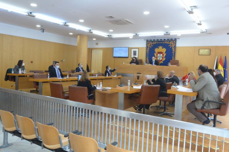 pleno-generica-enfrentamiento-vox-pp