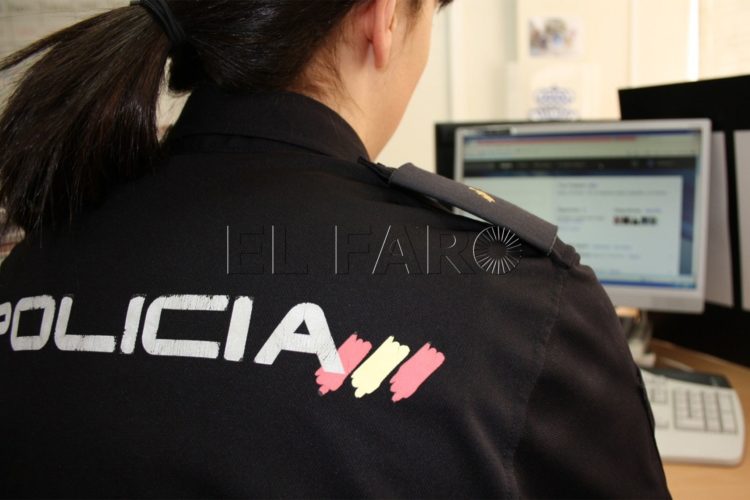 policia-nacional-ordenador-pantalla