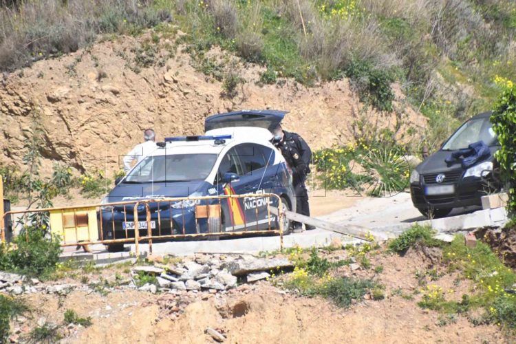 policia-nacional-sidi-embarek-armas-8