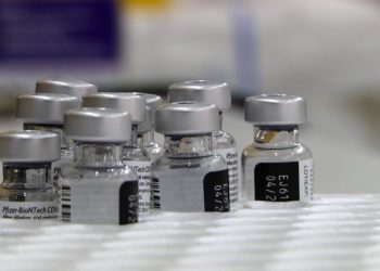 vacuna-pfizer-tarro-coronavirus