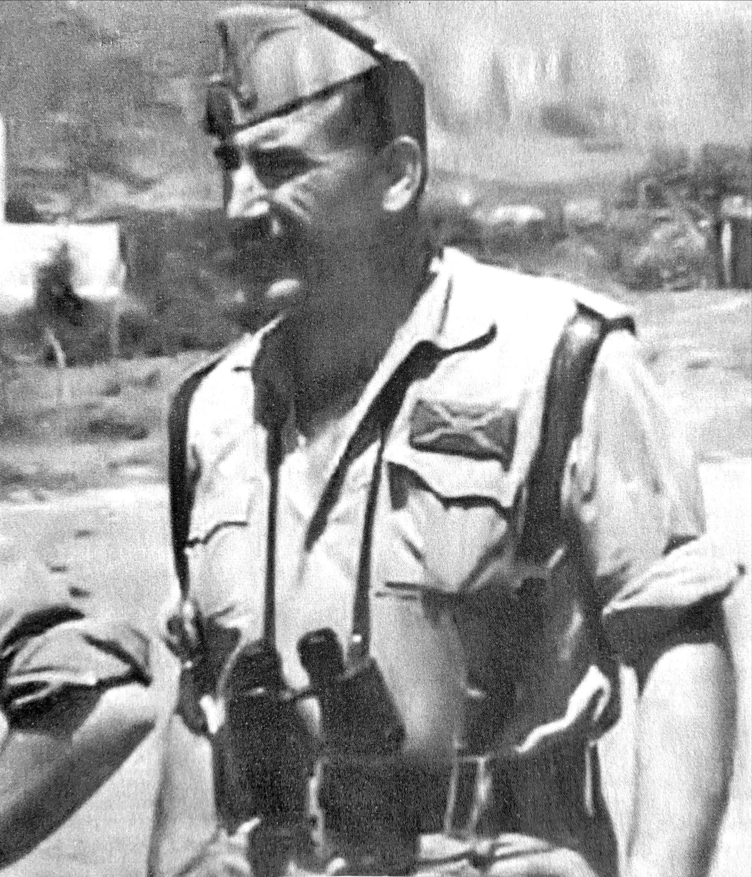 Comandante-Enrique-León-Gallo-ifni