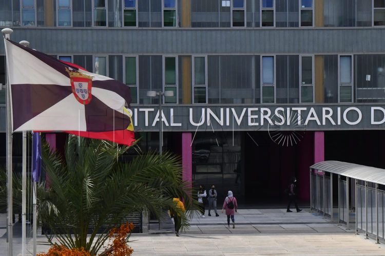 banderas-hospital-huce-universitario