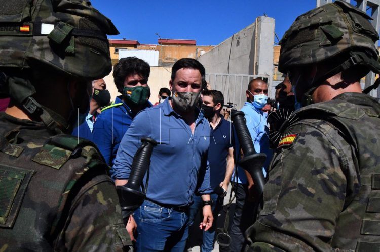 abascal-visita-frontera-crisis-migratoria-vox-5