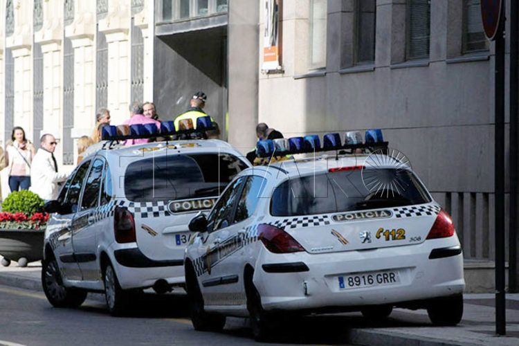 coches-policia-local-vehiculos-ayuntamiento