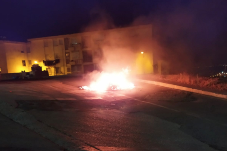 contenedor-quemado-incendio.fuego