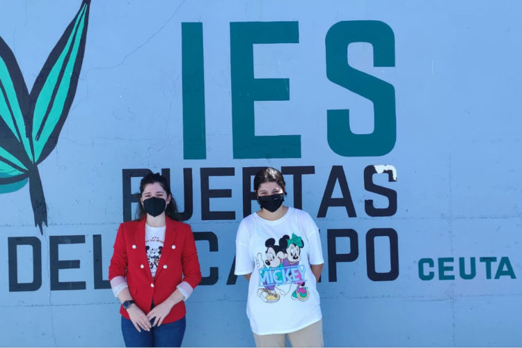 ies-puertas-campo-alumna-ingles
