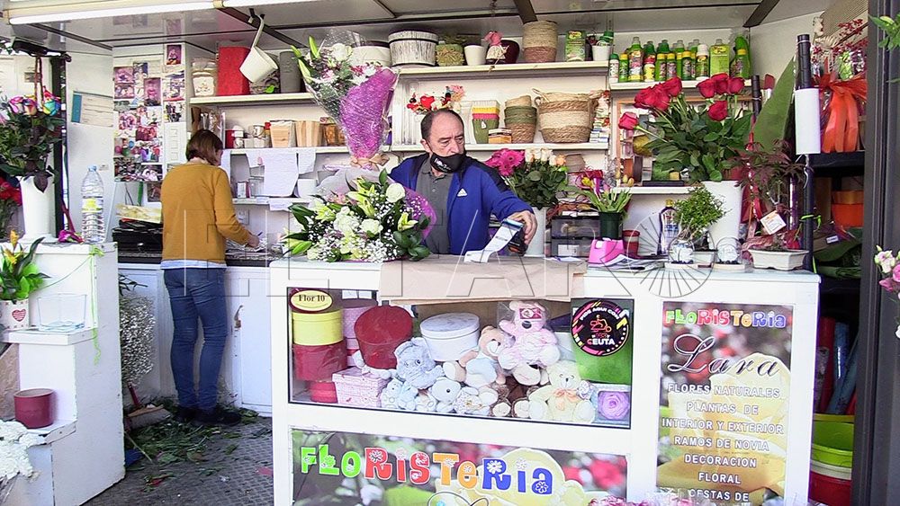 negocios-corazon-ceuta-floristeria-lara-19