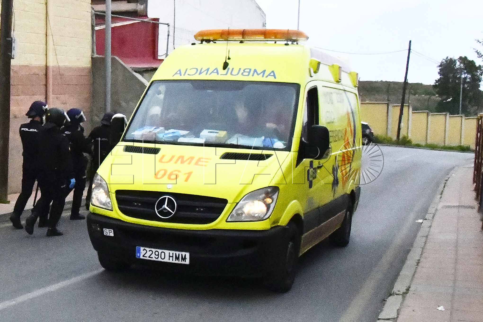ambulancia-061