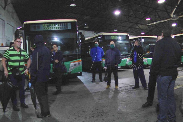 autobuses-hadu-almadraba-trabajadores