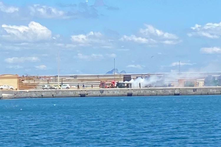 incendio-contenedores-puerto